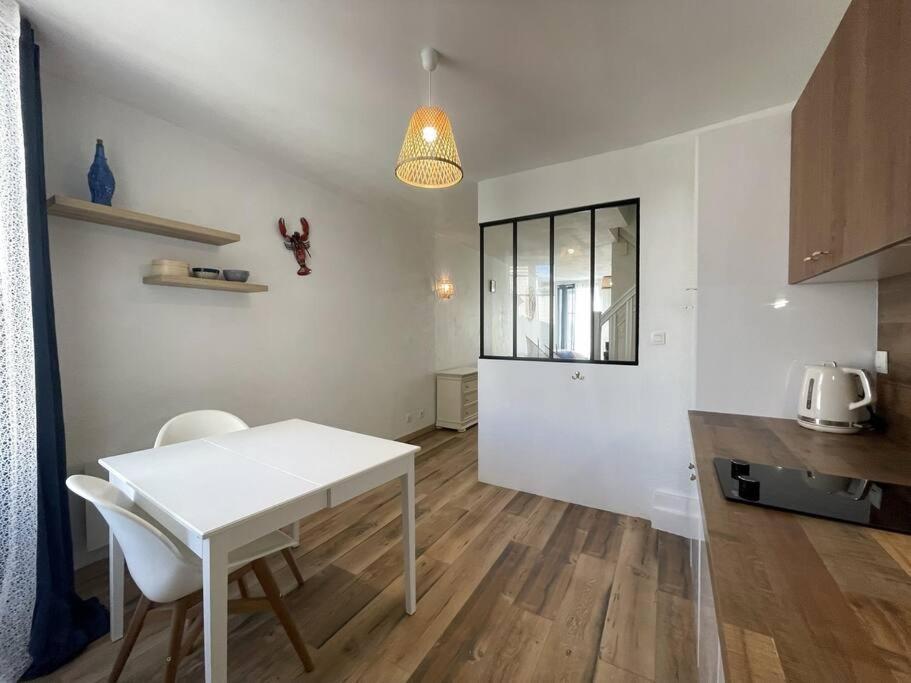 Charmante Maison Au Village Gruissan Buitenkant foto